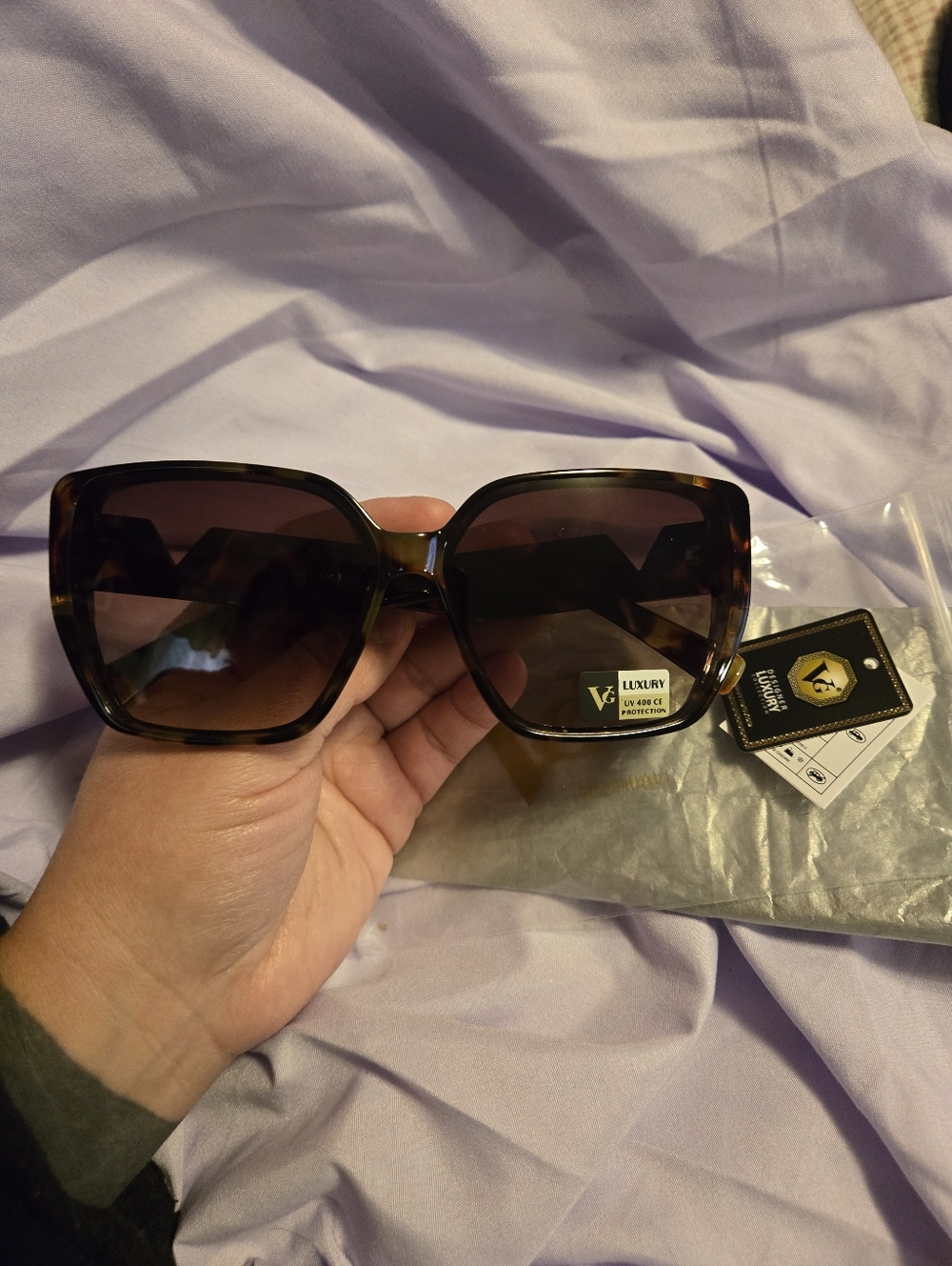NWT VG Tortoise Shell Sunglasses - Picture 3 of 4